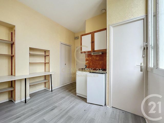 Appartement F1 à vendre - 1 pièce - 12.82 m2 - RENNES - 35 - BRETAGNE - Century 21 Reine Immobilier