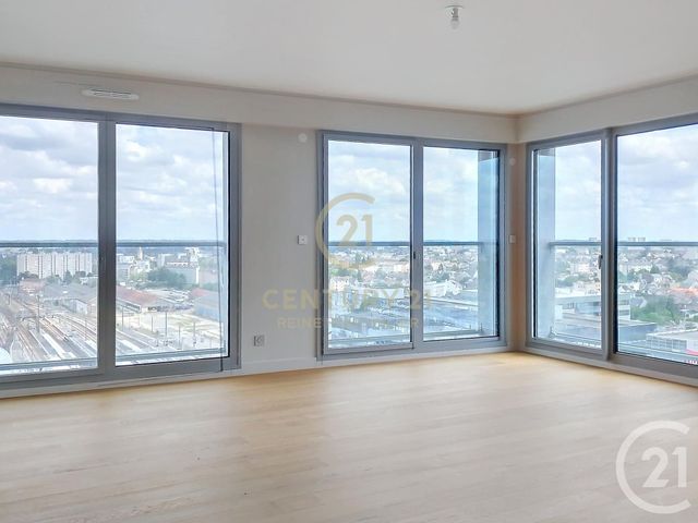 Appartement T3 à louer - 4 pièces - 87.8 m2 - RENNES - 35 - BRETAGNE - Century 21 Reine Immobilier