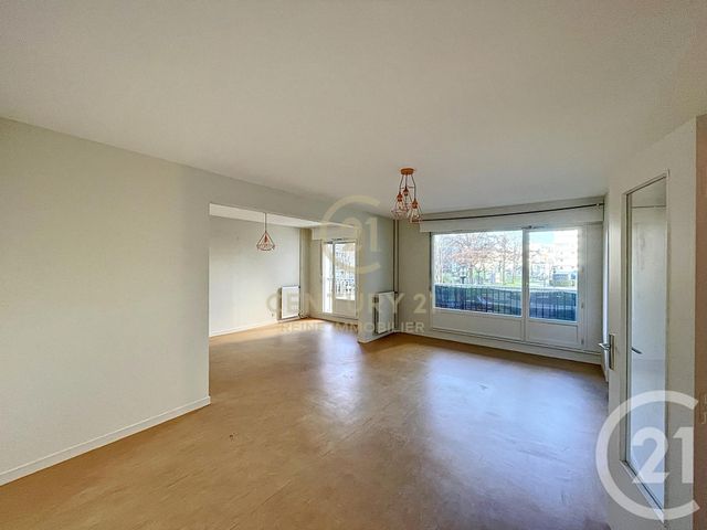 Appartement T4 à louer - 4 pièces - 87.0 m2 - RENNES - 35 - BRETAGNE - Century 21 Reine Immobilier